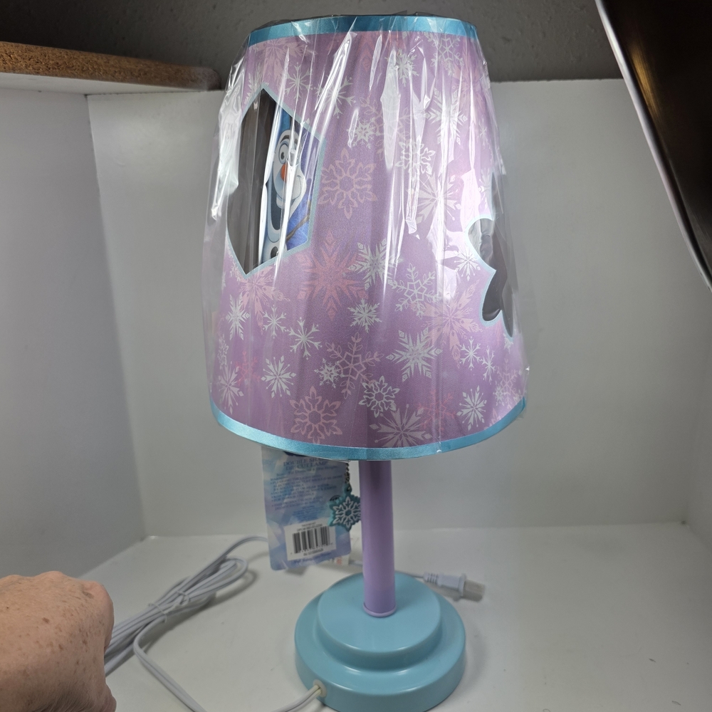 Frozen Table Lamp - Picture 8 of 16